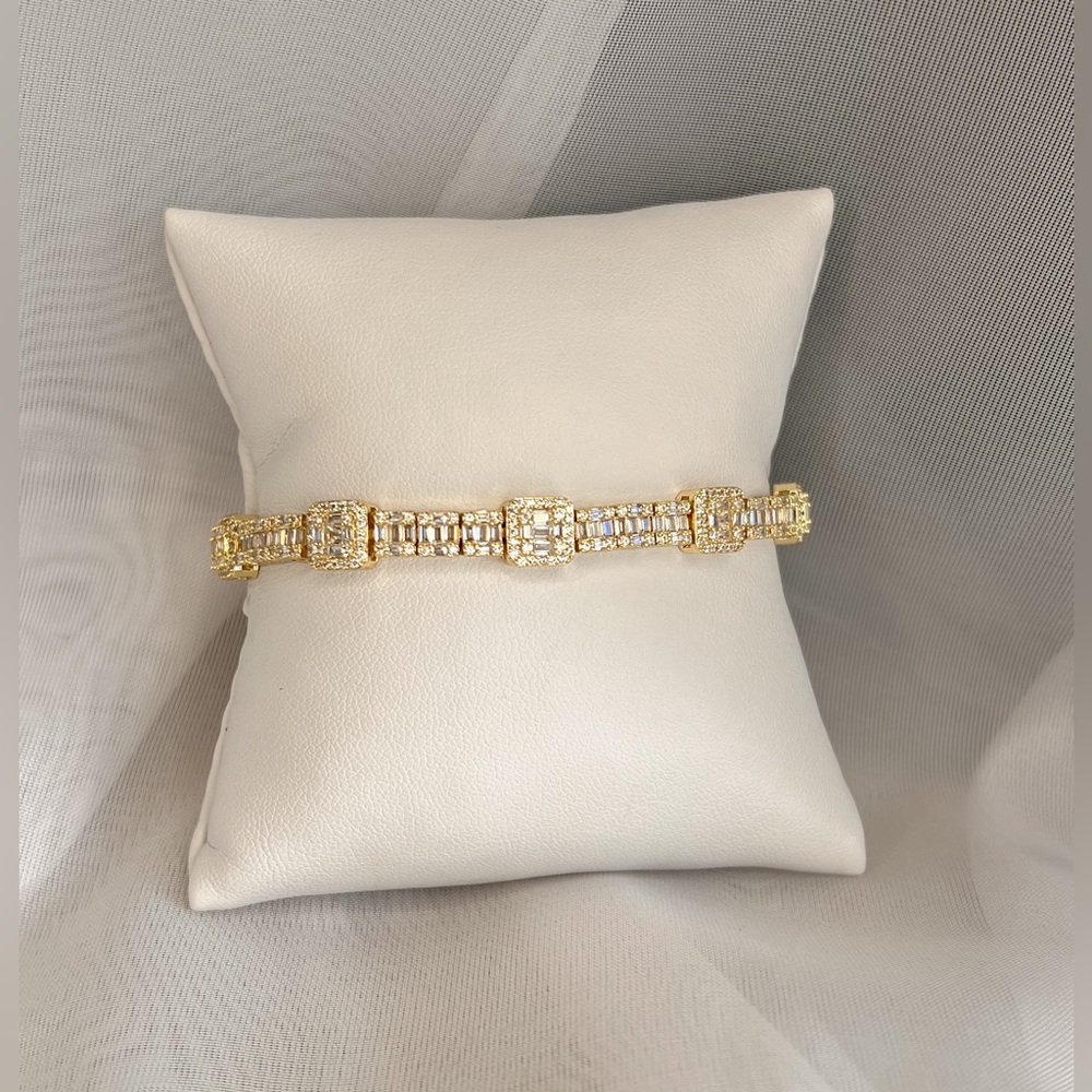 Cluster Baguette Tennis Bracelet